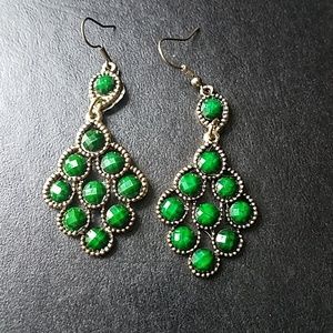 Emerald dangling earrings
